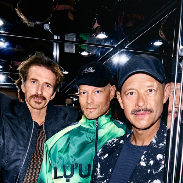 WhoMadeWho