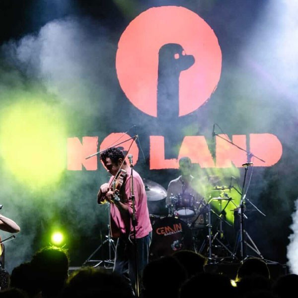 No Land