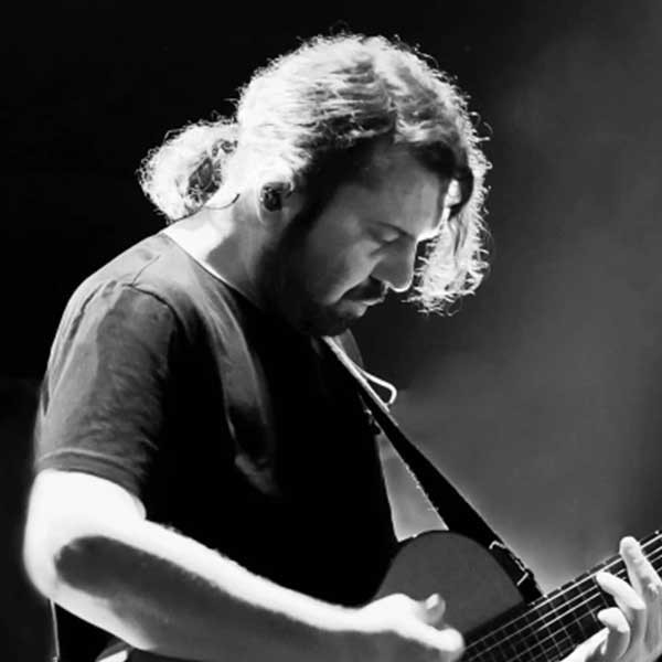 Halil Sezai