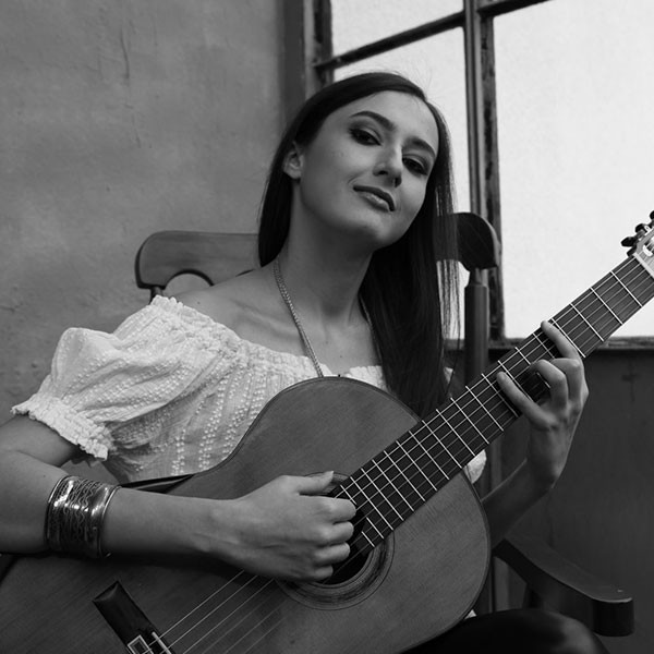 Begül Erhan Gitar Resitali