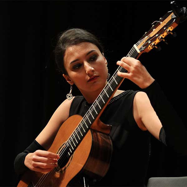 Begül Erhan Gitar Resitali