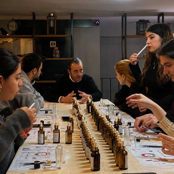 Sevgiliyle İmza Koku Tasarım Workshop’u
