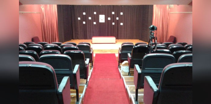 Ataşehir Mavi Uçurtma Tiyatrosu