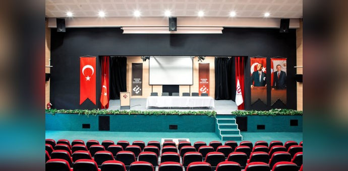 Eskişehir Teknik Üniversitesi - Yabancı Diller Konferans Salonu